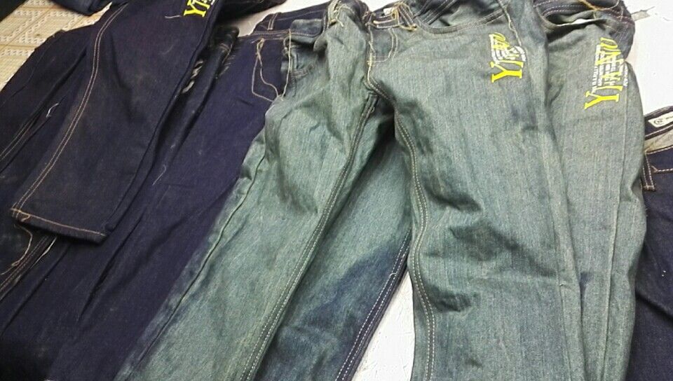 中山牛仔洗水廠購(gòu)買佳環(huán)一套1000G氧氣源臭氧機(jī)脫色，固色，除味