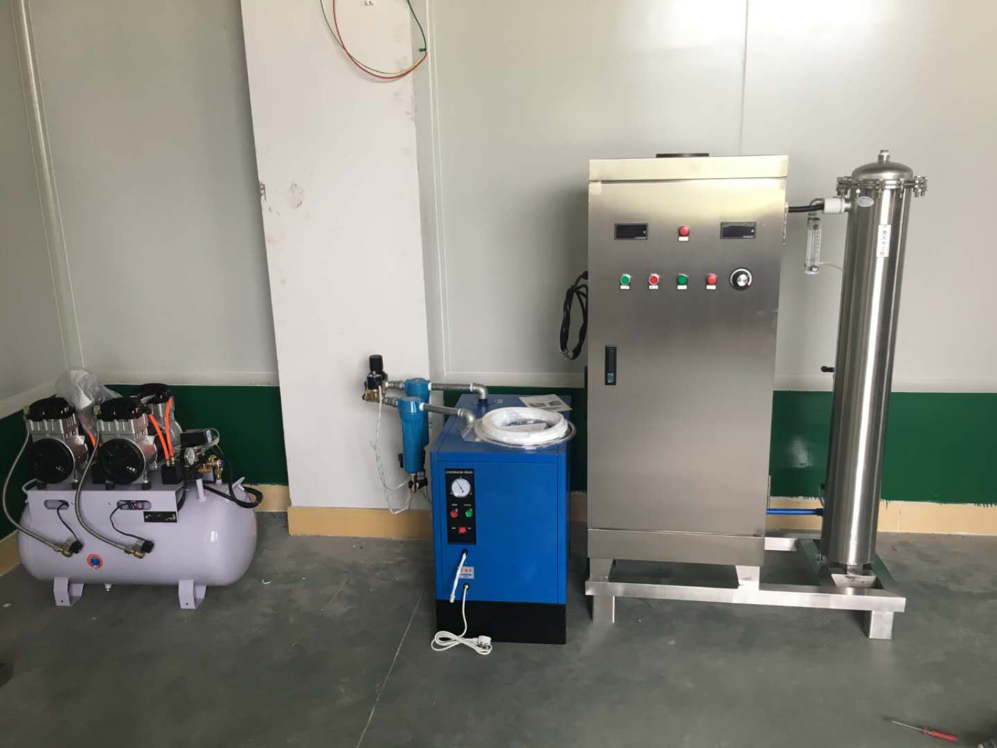 臭氧設備售后潮州垃圾中轉站垃圾滲透液臭氧殺菌消毒脫色